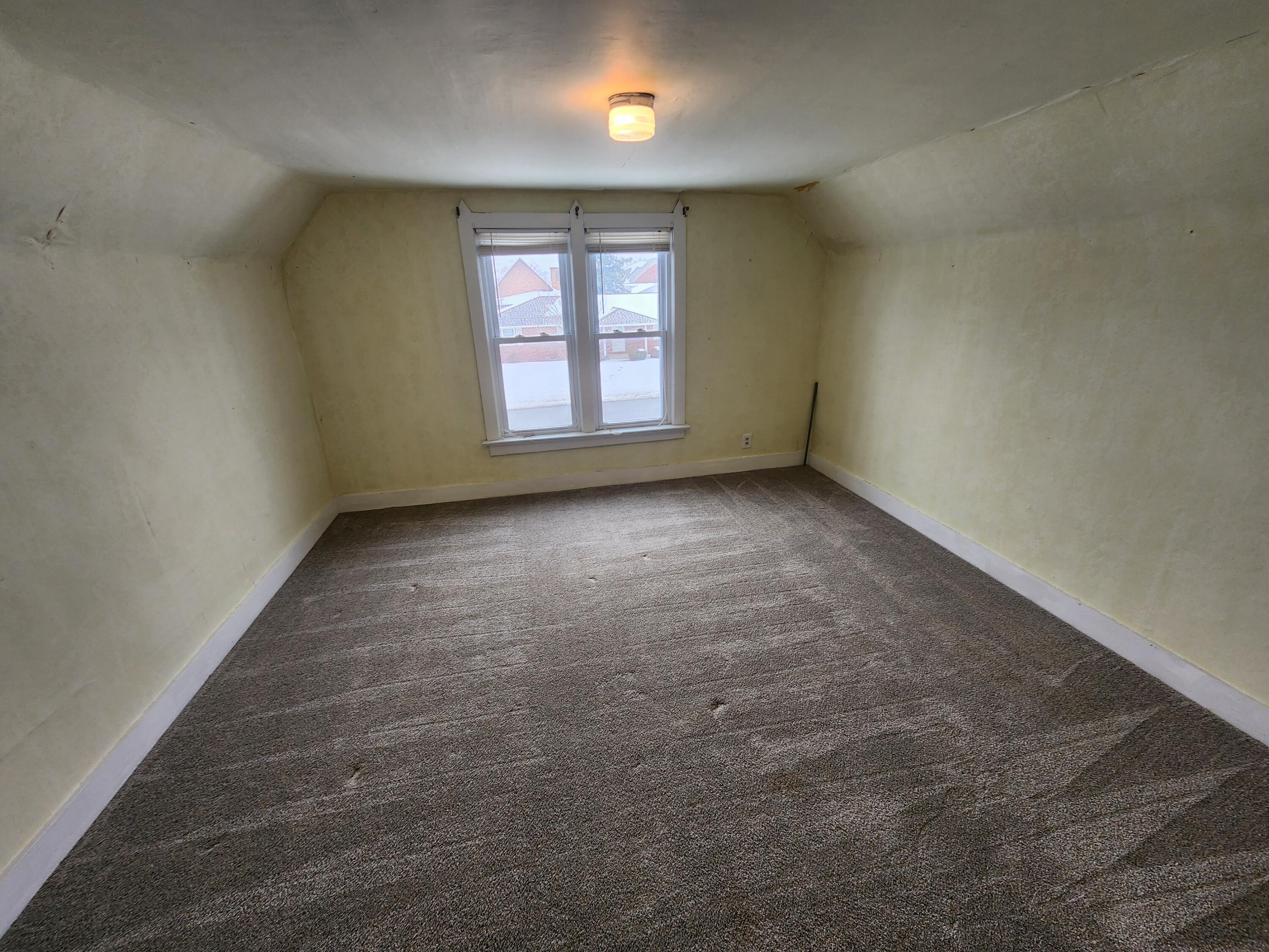 301 North Range Street Wolcott, IN 47995 - Photo 8 of 14 3000x2250