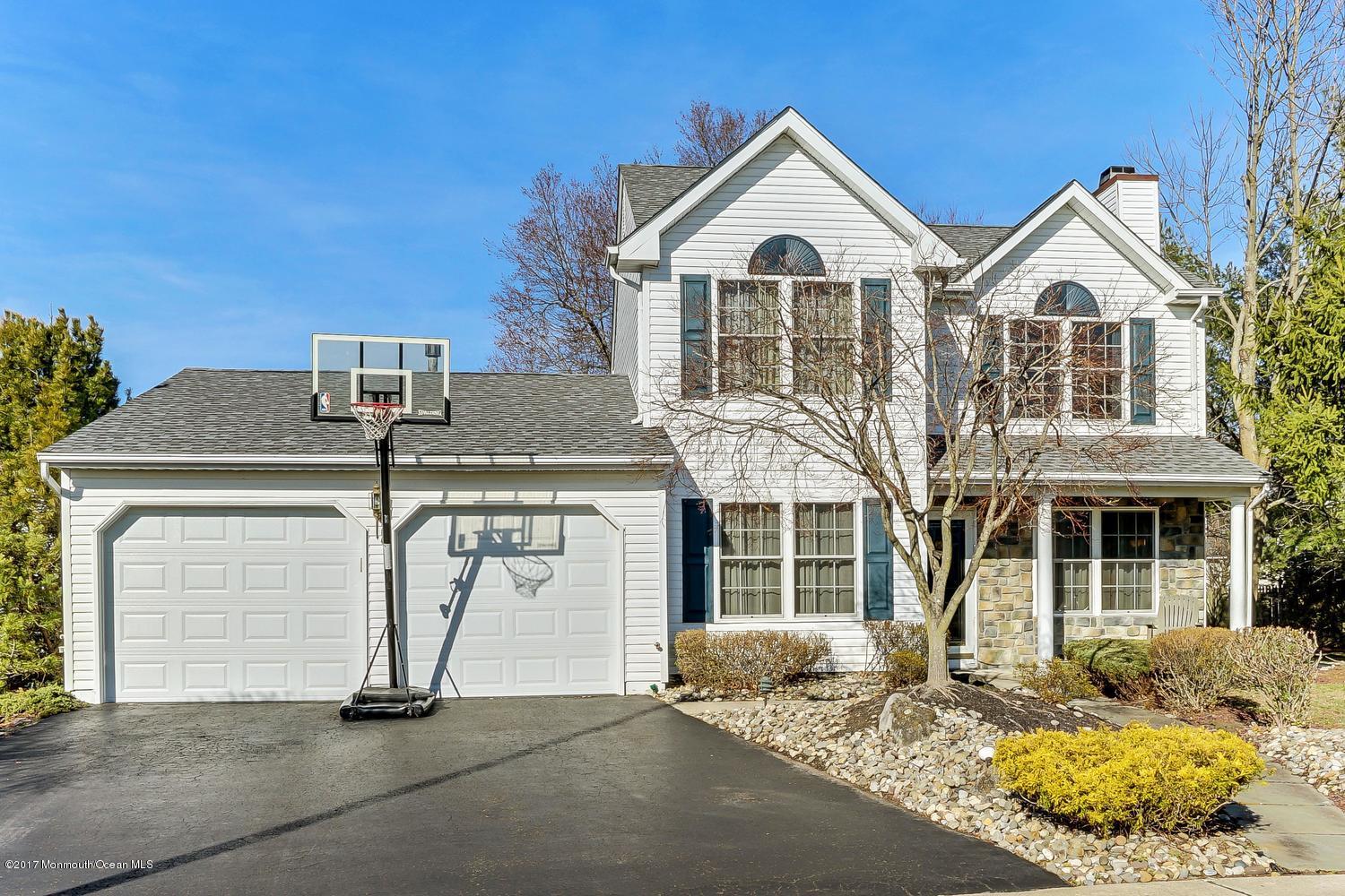 18 Shadow Ridge Court Howell, NJ 07731 - Photo 23 of 26 18 Shadow Ridge Ct Howell NJ-large-001-2