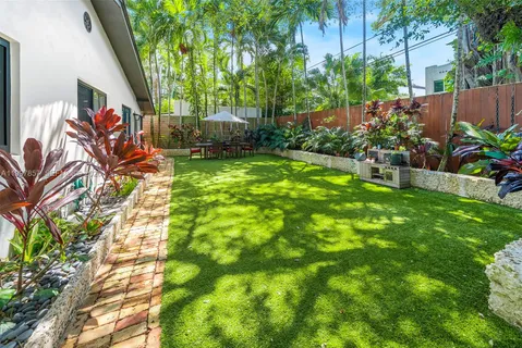$2,250,000 | 4046 El Prado Boulevard, Miami, FL 33133