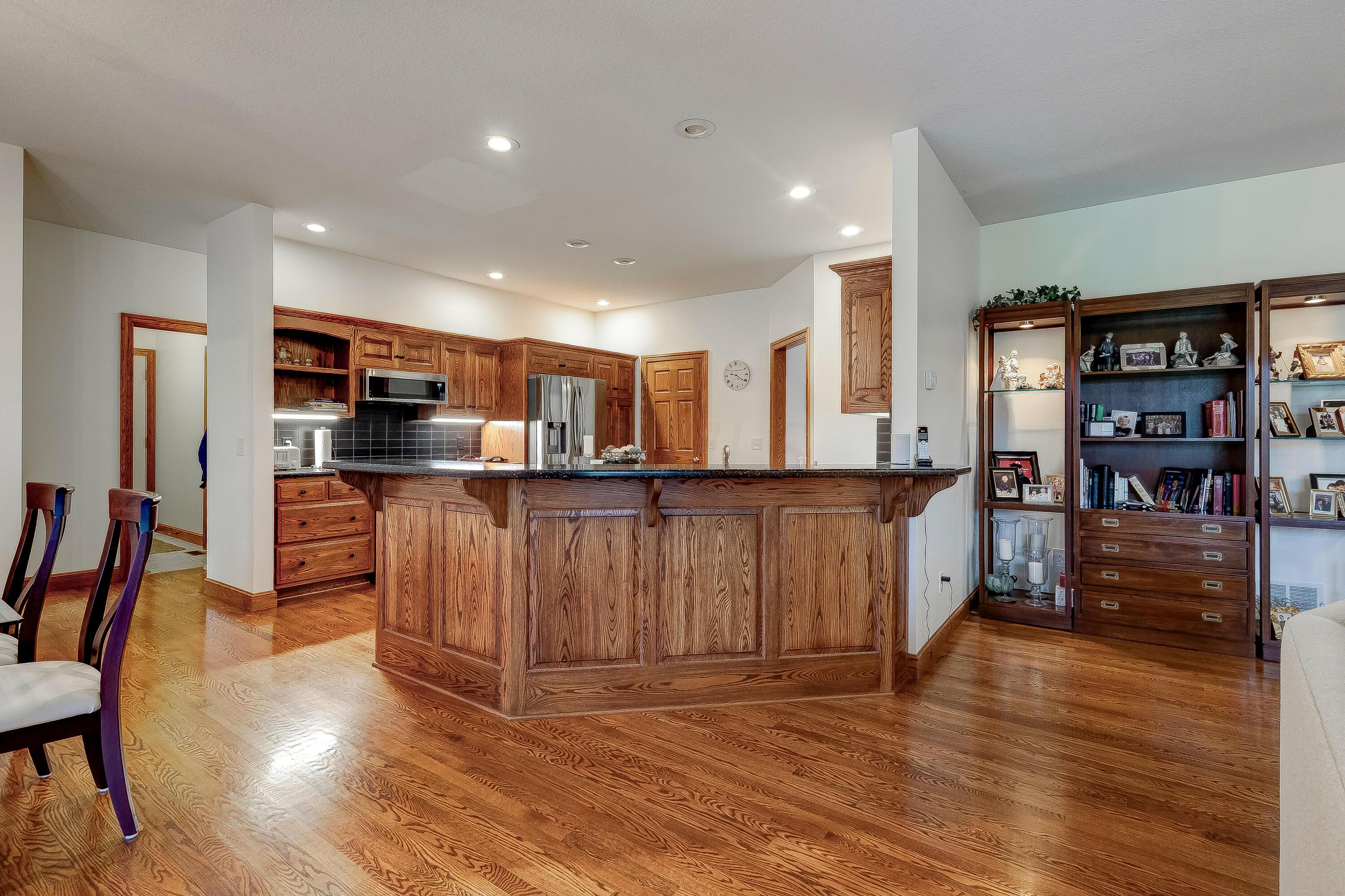 17511 Gambier Road Mount Vernon, OH 43050 - Photo 8 of 55 1-5