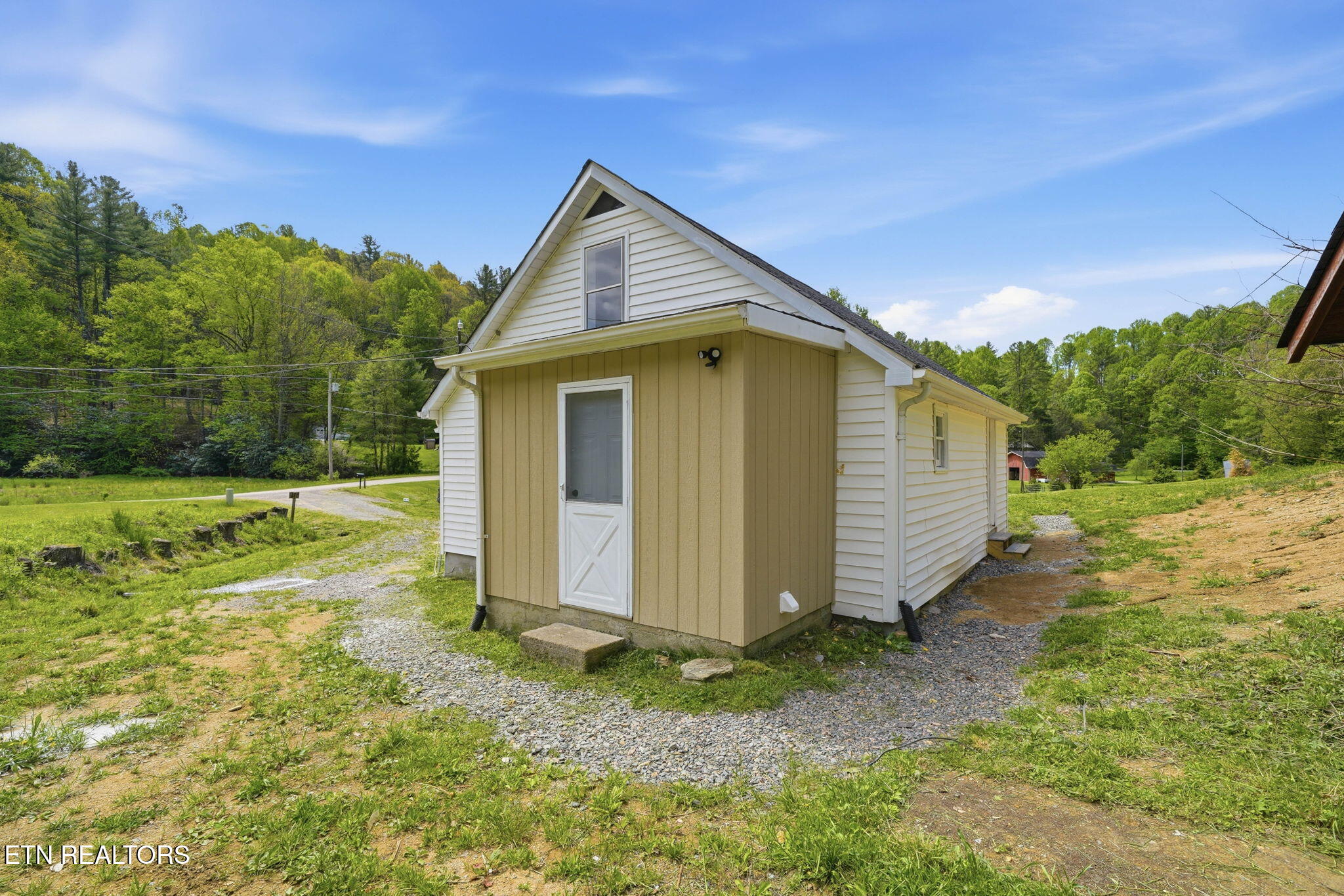 933 Hubert Taylor Road Mountain City, TN 37683 - Photo 20 of 26 20-web-or-mls-933 Hubert Taylor Rd-27
