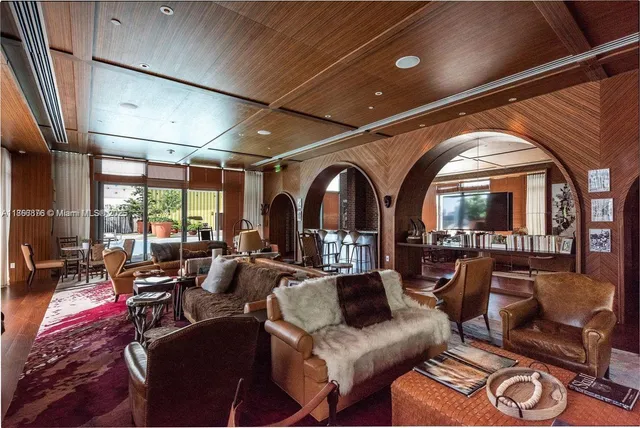 $749,000 | 1300 South Miami Avenue, Unit 3709, Miami, FL 33130