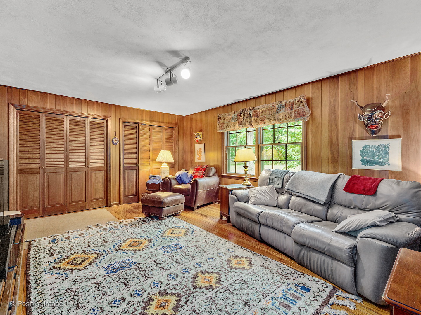 S206 Summit Drive Winfield, IL 60190 - Photo 14 of 34 a living room with furniture and a large window