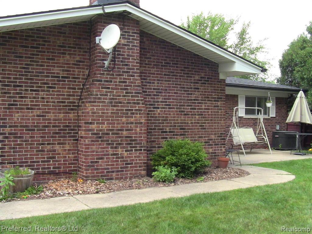 7430 Iron Gate Road Canton, MI 48187 - Photo 31 of 35
