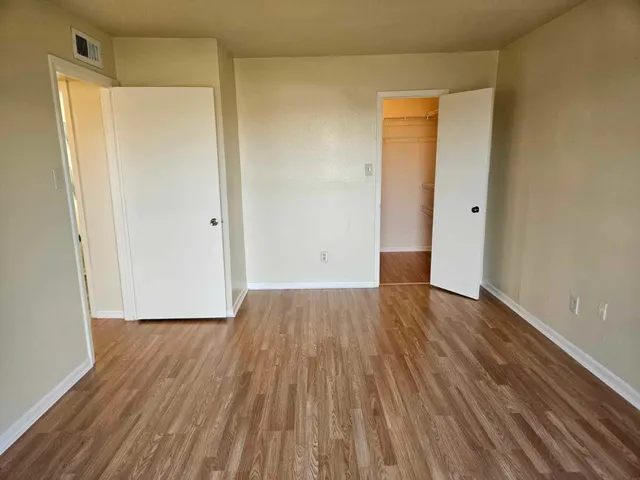 $63,000 | 8433 Hearth Drive, Unit 38, Houston, TX 77054
