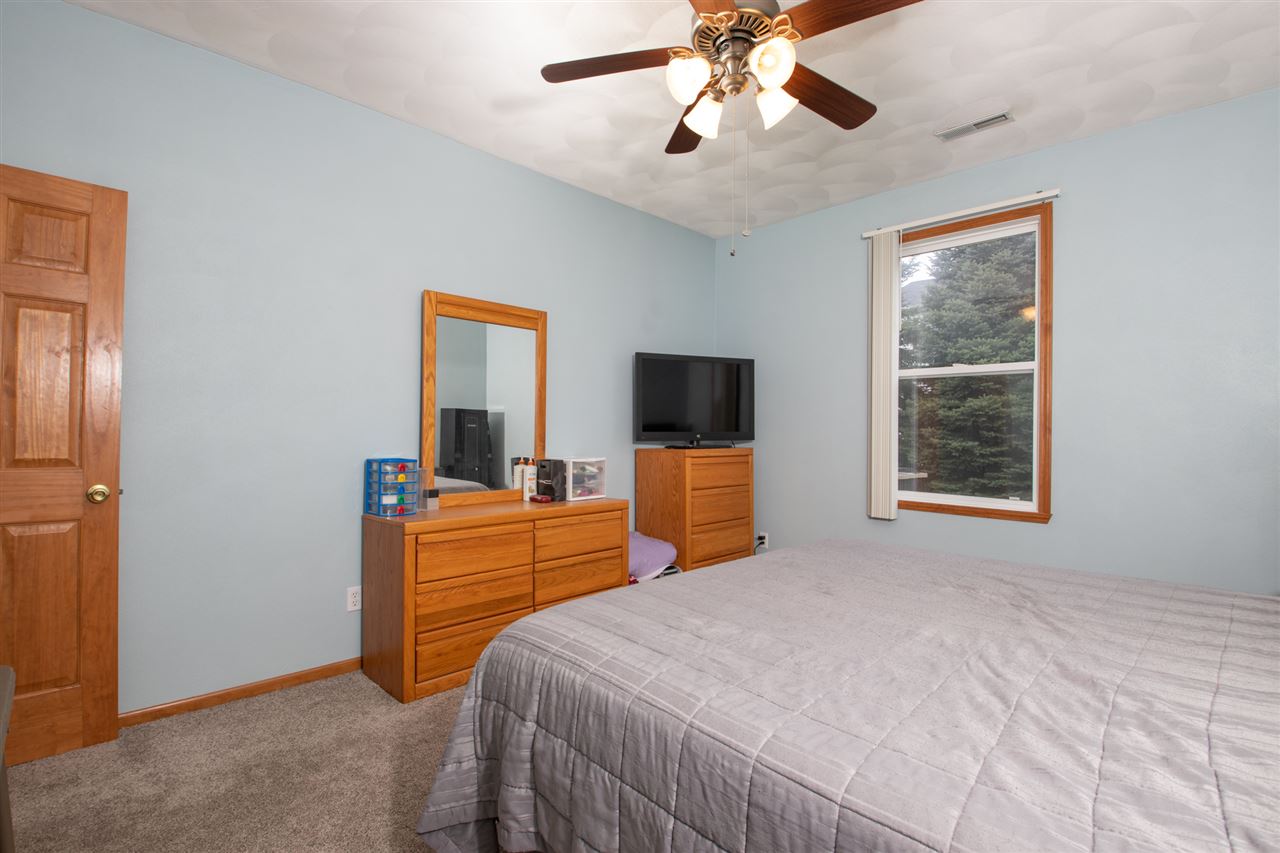 10208 Monarch Road, Unit 2 Roscoe, IL 61073 - Photo 10 of 16 Gallery Image 10
