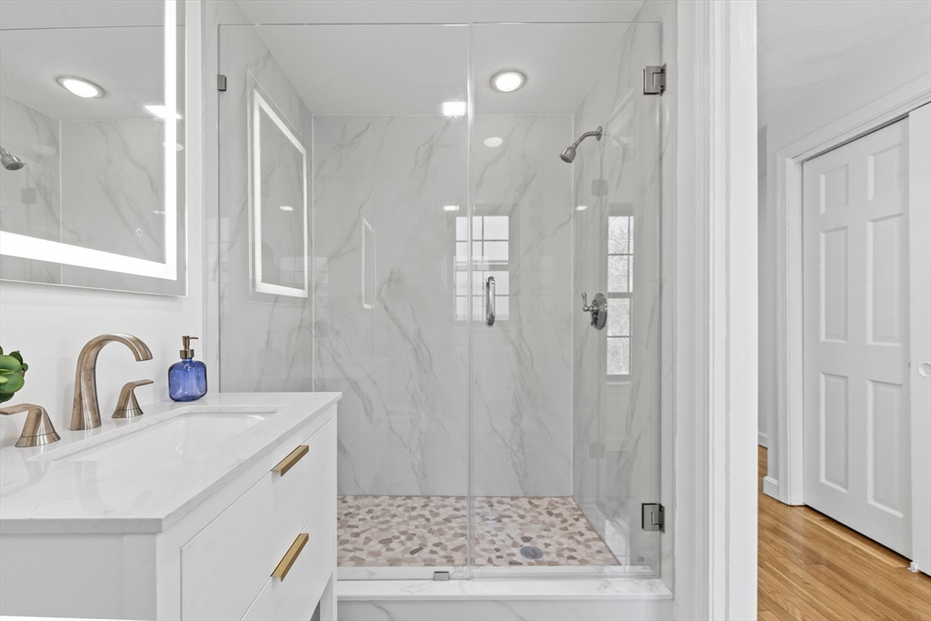 9 South Rindge Avenue Lexington, MA 02420 - Photo 16 of 33 Gallery Image 16