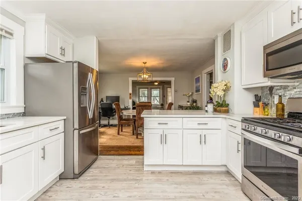 $4,000 | 1124 Shippan Avenue, Stamford, CT 06902