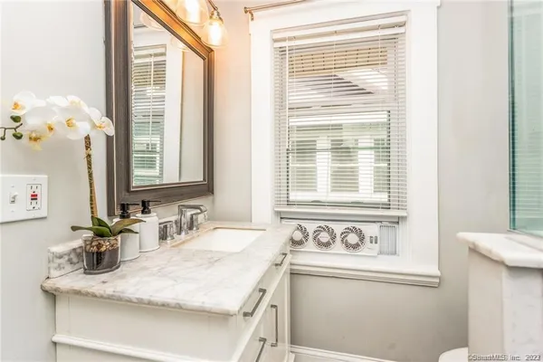 $4,000 | 1124 Shippan Avenue, Stamford, CT 06902