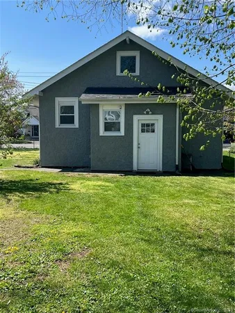 $4,000 | 1124 Shippan Avenue, Stamford, CT 06902