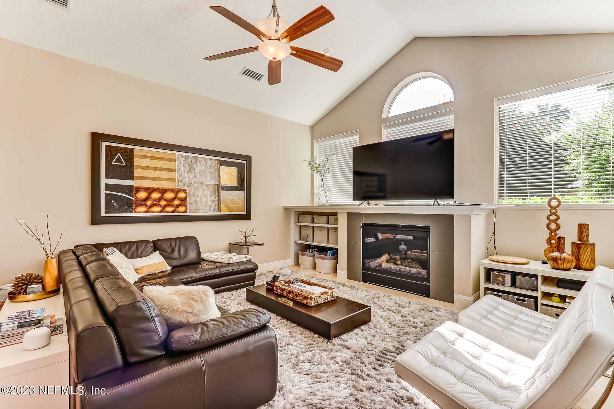 1921 Summit Ridge Road Fleming Island, FL 32003 - Photo 13 of 84 living room