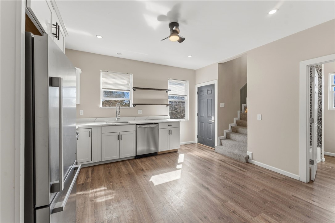 6 Stockwell Street Providence, RI 02909 - Photo 8 of 26