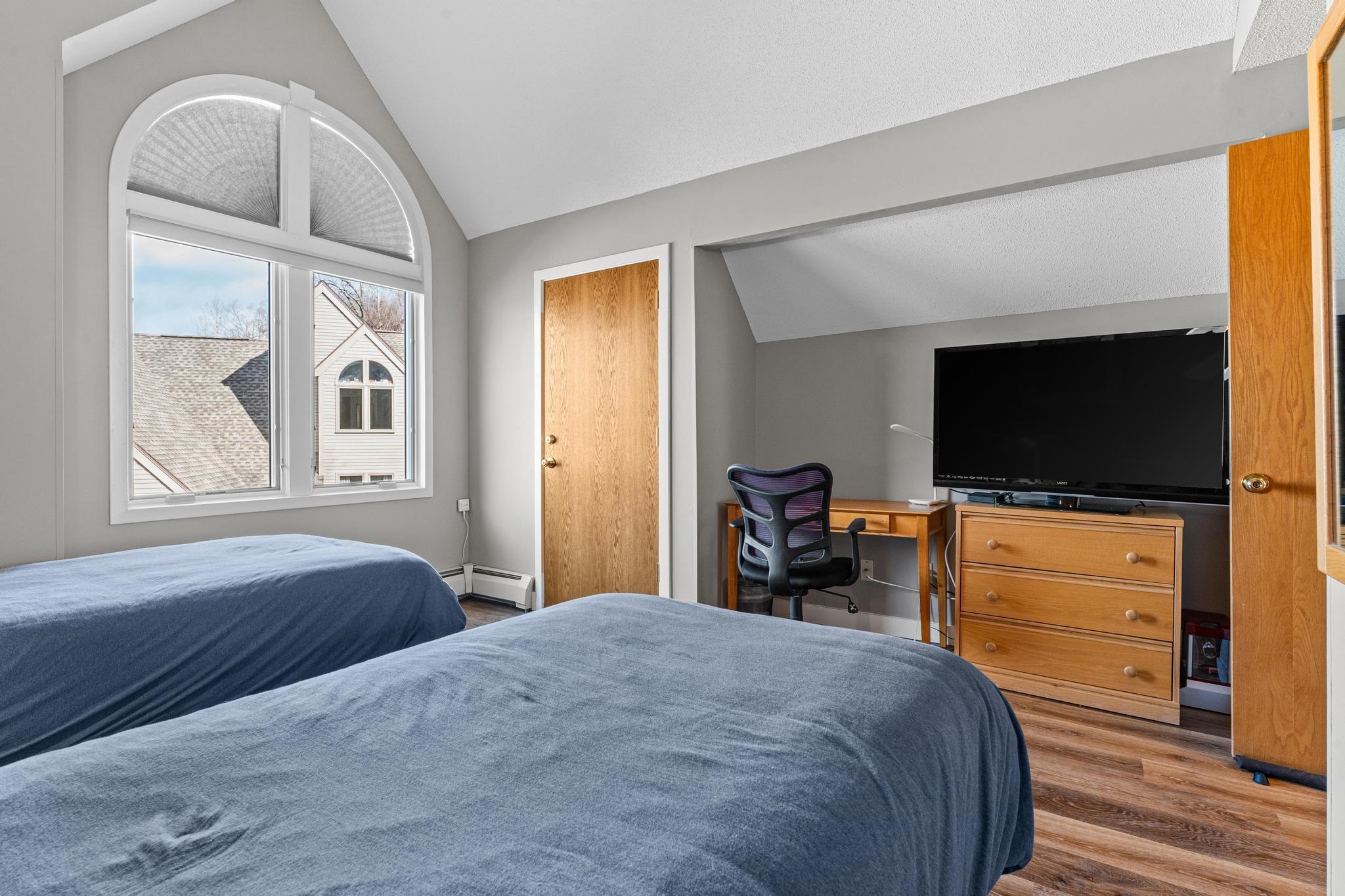 788 East Mountain Road, Unit D4 Killington, VT 05751 - Photo 17 of 34 Gallery Image 17