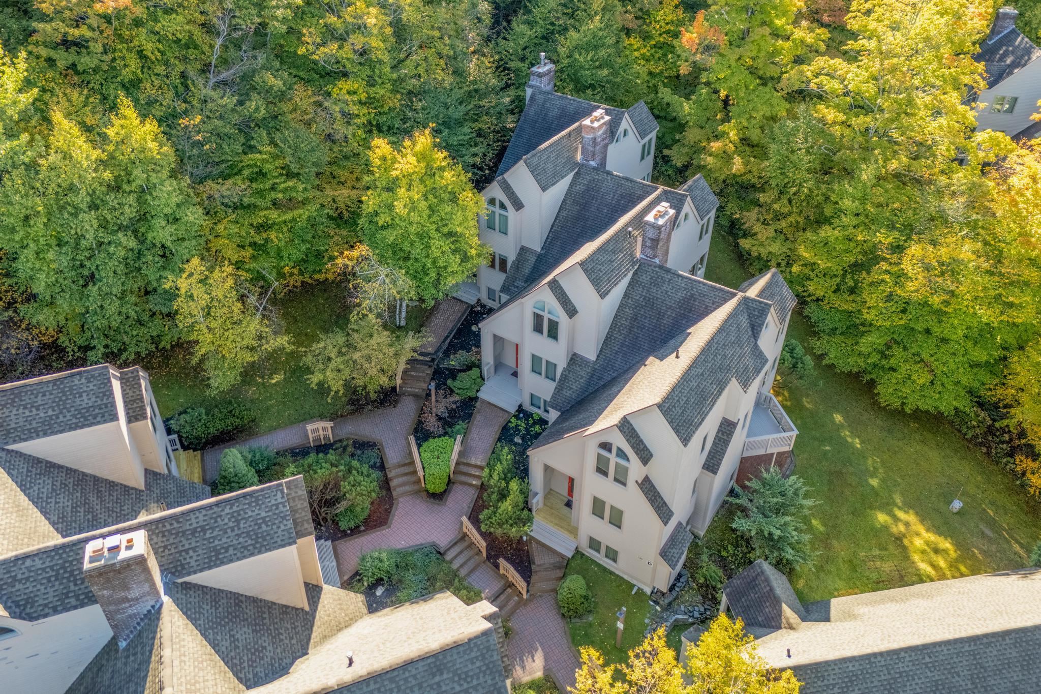 788 East Mountain Road, Unit D4 Killington, VT 05751 - Photo 28 of 34 Gallery Image 28