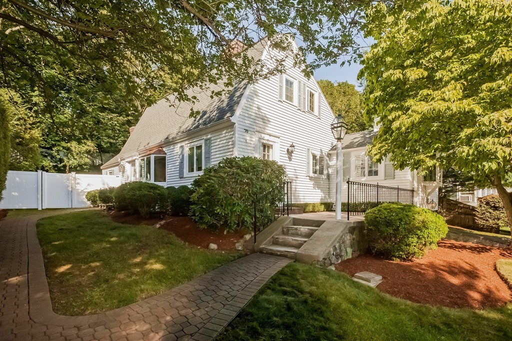 70 Ridge Street Arlington, MA 02474 - Photo 2 of 29 Gallery Image 2