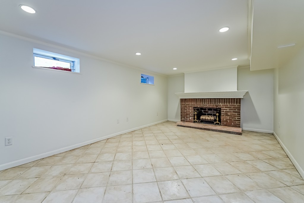 70 Ridge Street Arlington, MA 02474 - Photo 21 of 29 Gallery Image 21
