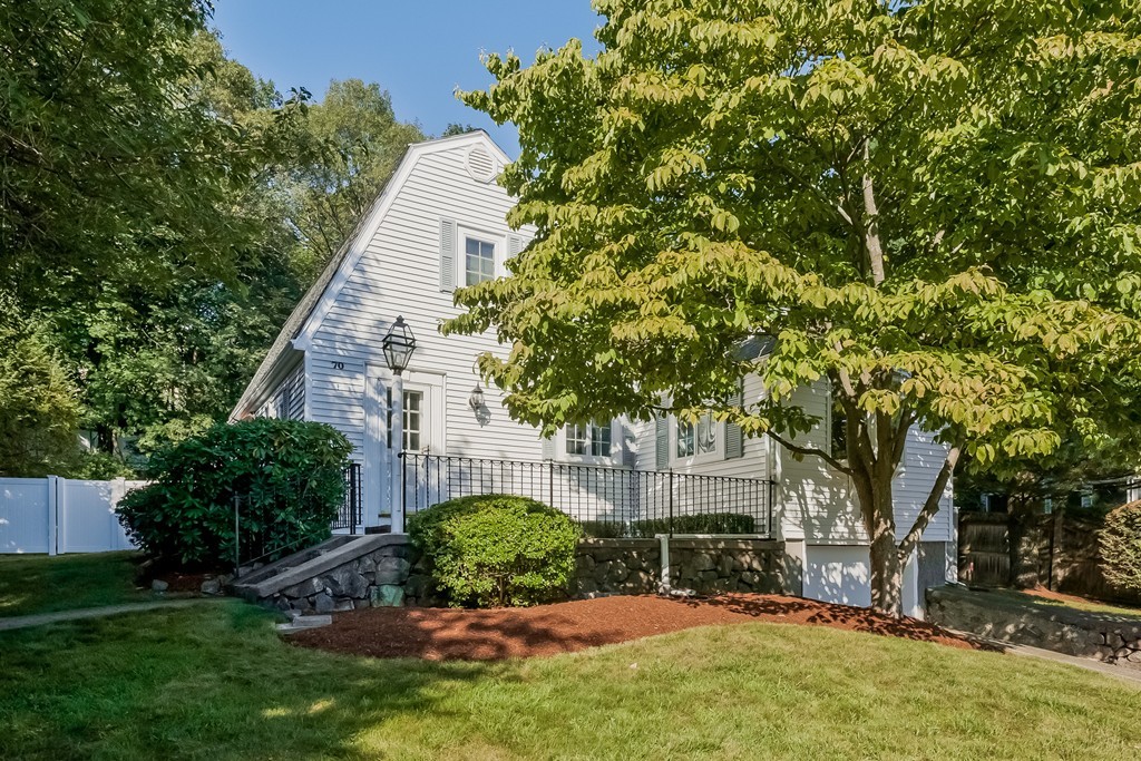 70 Ridge Street Arlington, MA 02474 - Photo 26 of 29 Gallery Image 26