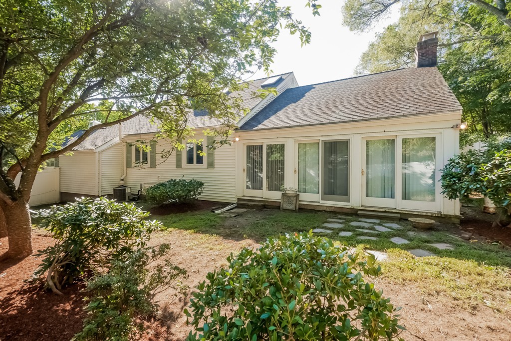 70 Ridge Street Arlington, MA 02474 - Photo 28 of 29 Gallery Image 28