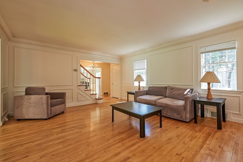 70 Ridge Street Arlington, MA 02474 - Photo 4 of 29 Gallery Image 4