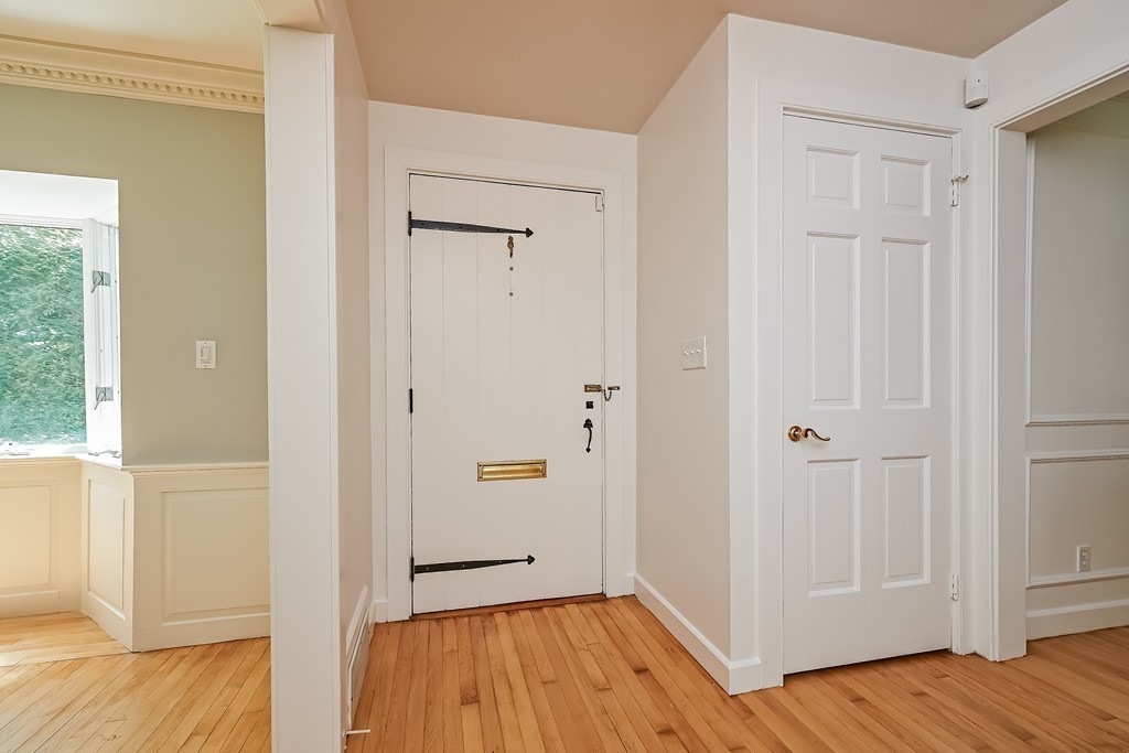 70 Ridge Street Arlington, MA 02474 - Photo 6 of 29 Gallery Image 6