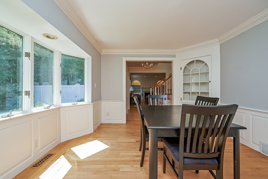 70 Ridge Street Arlington, MA 02474 - Photo 7 of 29 Gallery Image 7