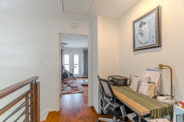 $1,950 | 6339 Del Monte Drive, Unit 95, Houston, TX 77057