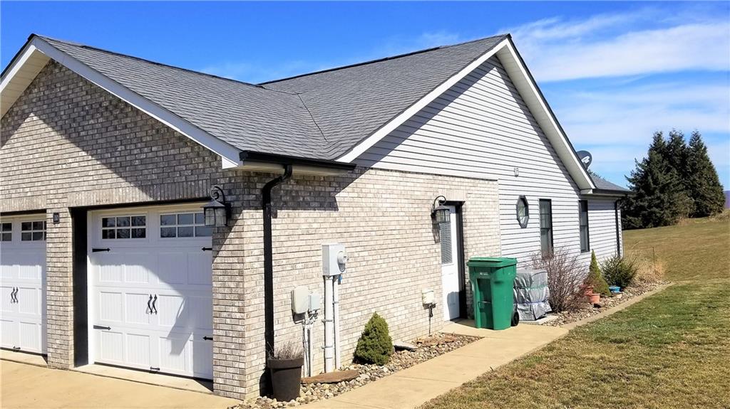 110 Lentz Road Latrobe, PA 15650 - Photo 3 of 25 Gallery Image 3