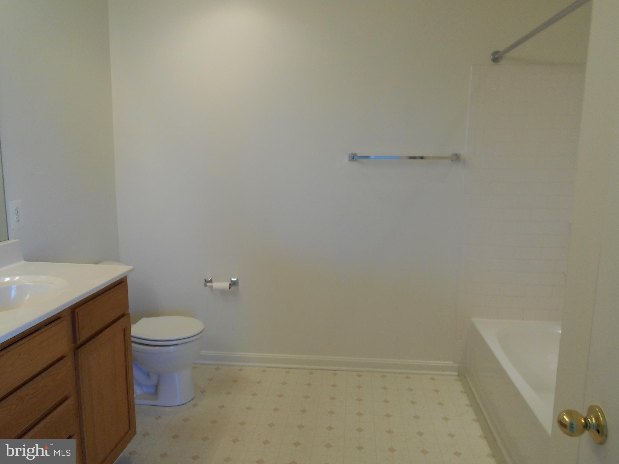 306 Appleby School Road Cambridge, MD 21613 - Photo 13 of 24 Master Bath