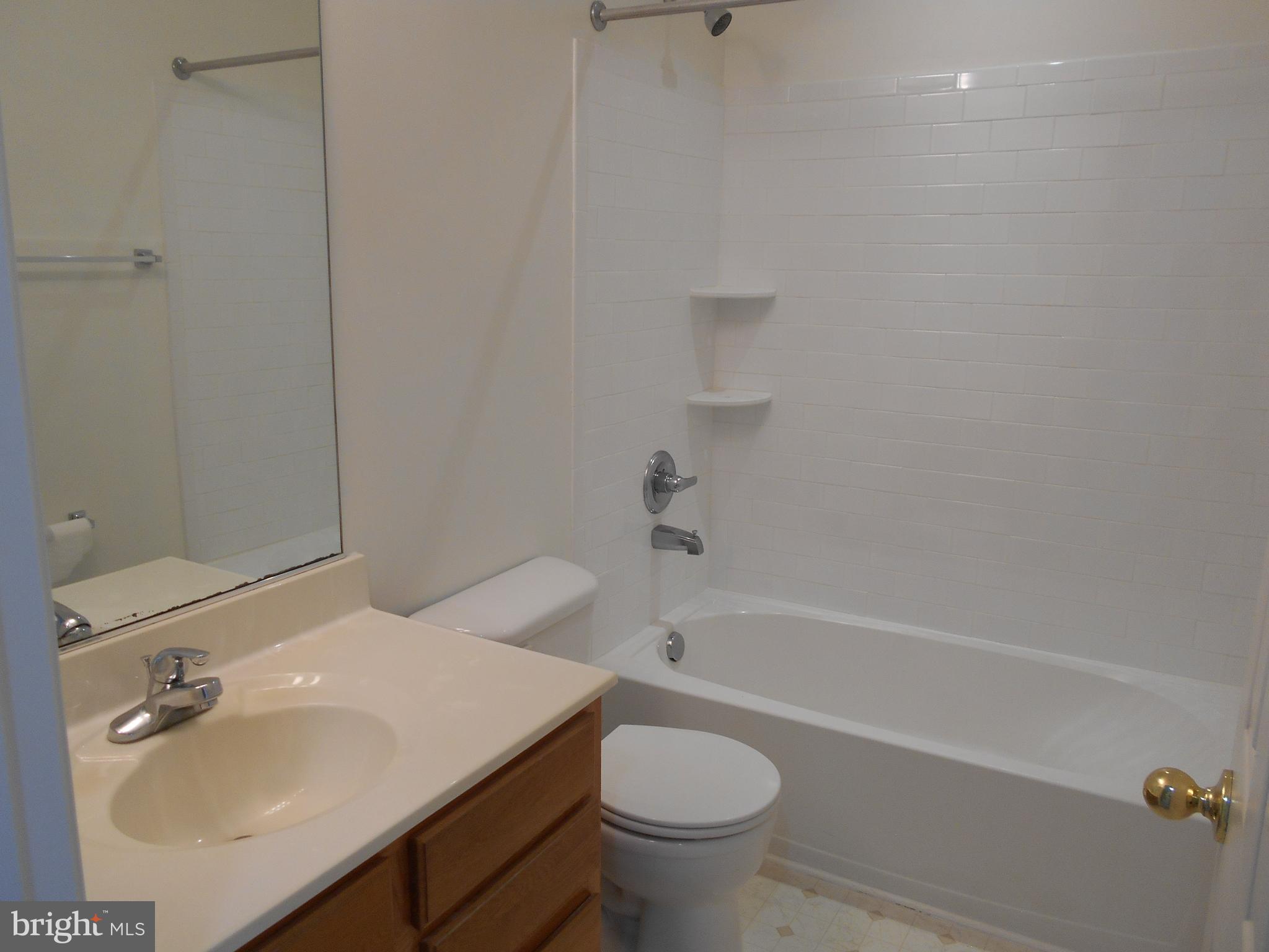 306 Appleby School Road Cambridge, MD 21613 - Photo 19 of 24 Hall Bath