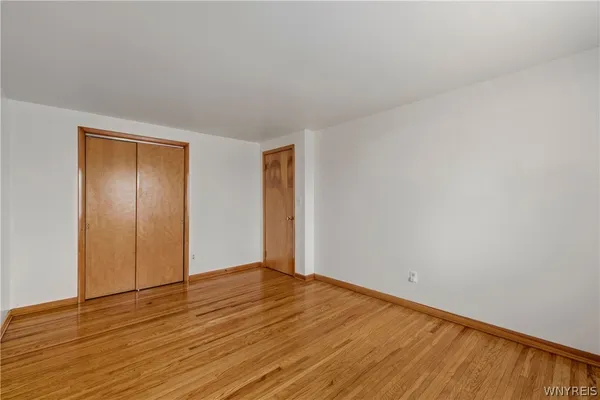 $2,600 | 4 Villa Moraine Drive, Cheektowaga, NY 14225