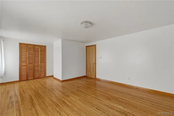 $2,600 | 4 Villa Moraine Drive, Cheektowaga, NY 14225