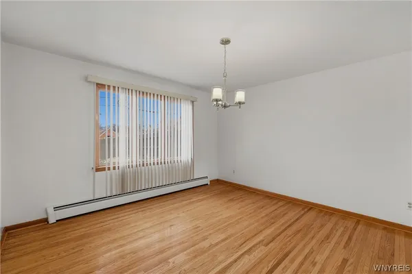 $2,600 | 4 Villa Moraine Drive, Cheektowaga, NY 14225