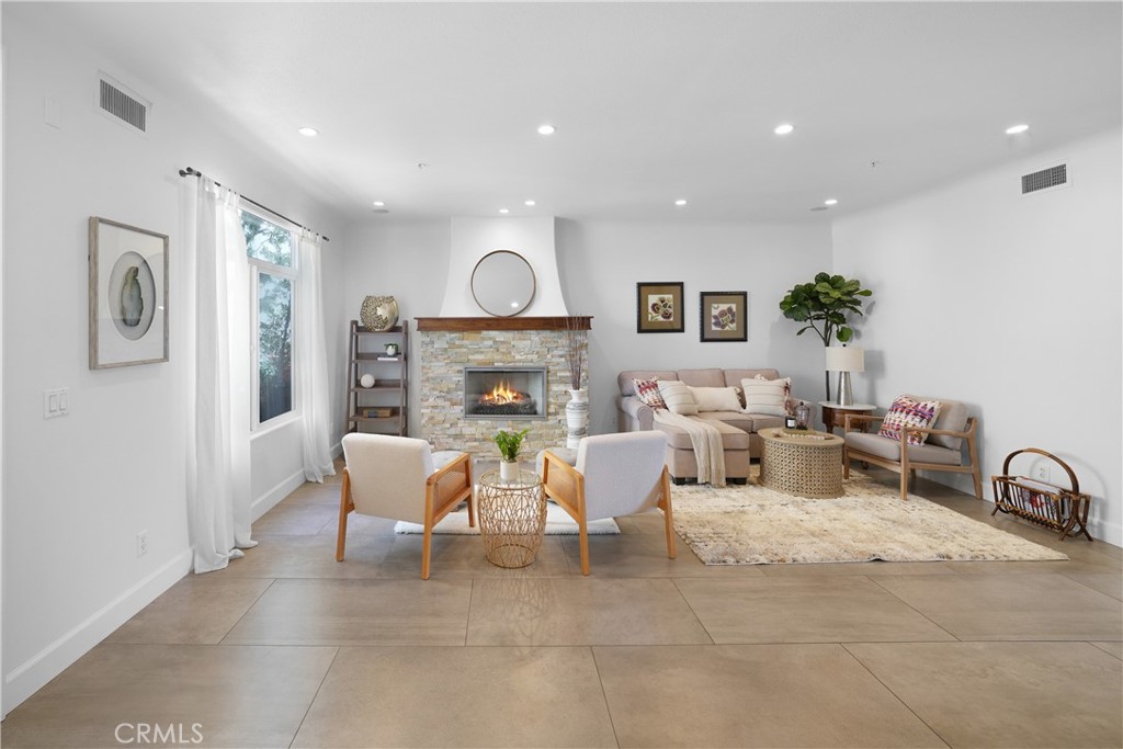 308 5th Street Huntington Beach, CA 92648 - Photo 11 of 45