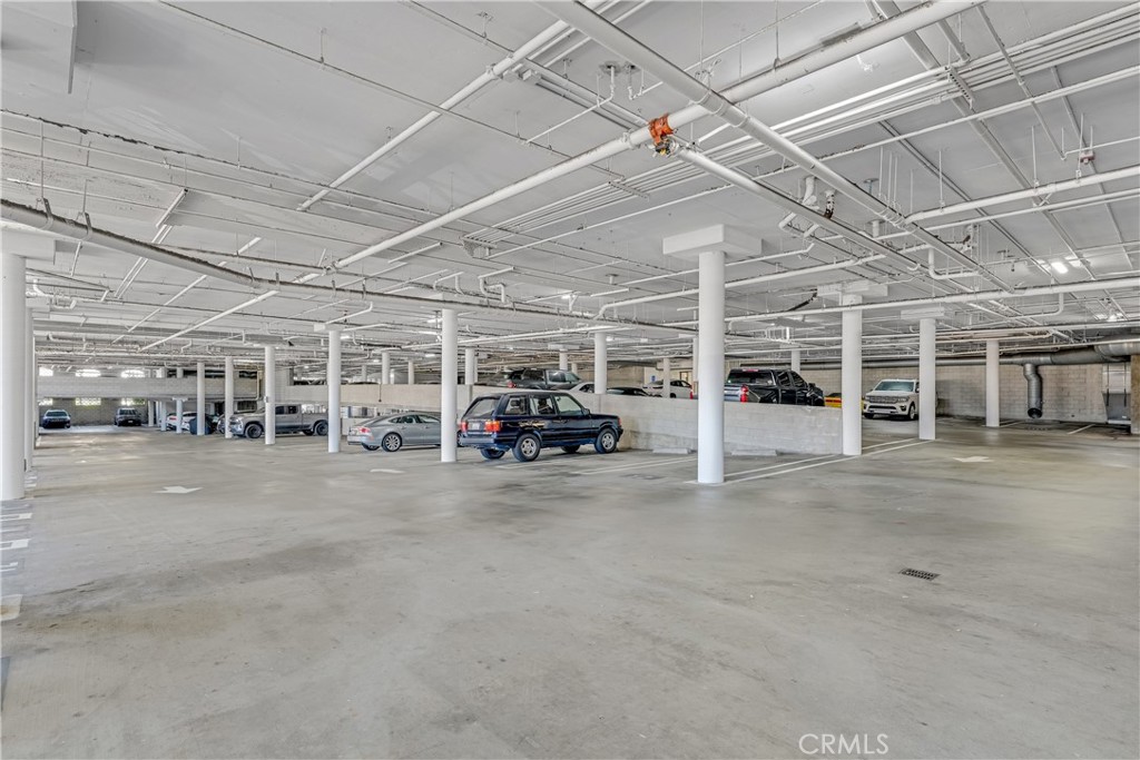 308 5th Street Huntington Beach, CA 92648 - Photo 11 of 41 a view of parking area