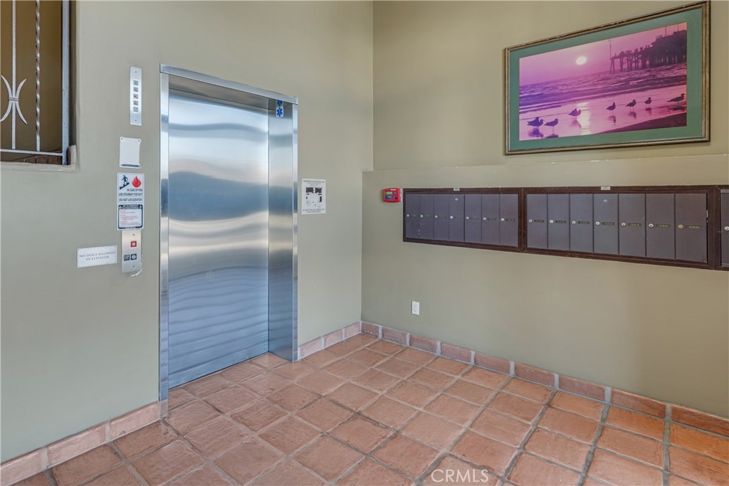 308 5th Street Huntington Beach, CA 92648 - Photo 12 of 41