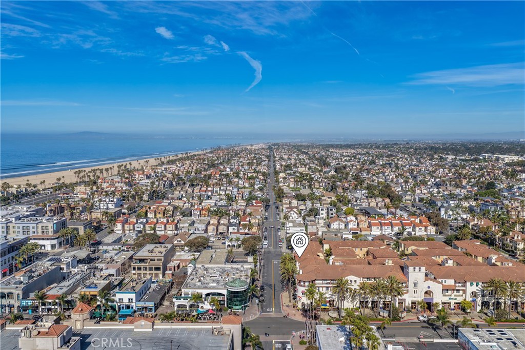 308 5th Street Huntington Beach, CA 92648 - Photo 6 of 41 an aerial view of a city