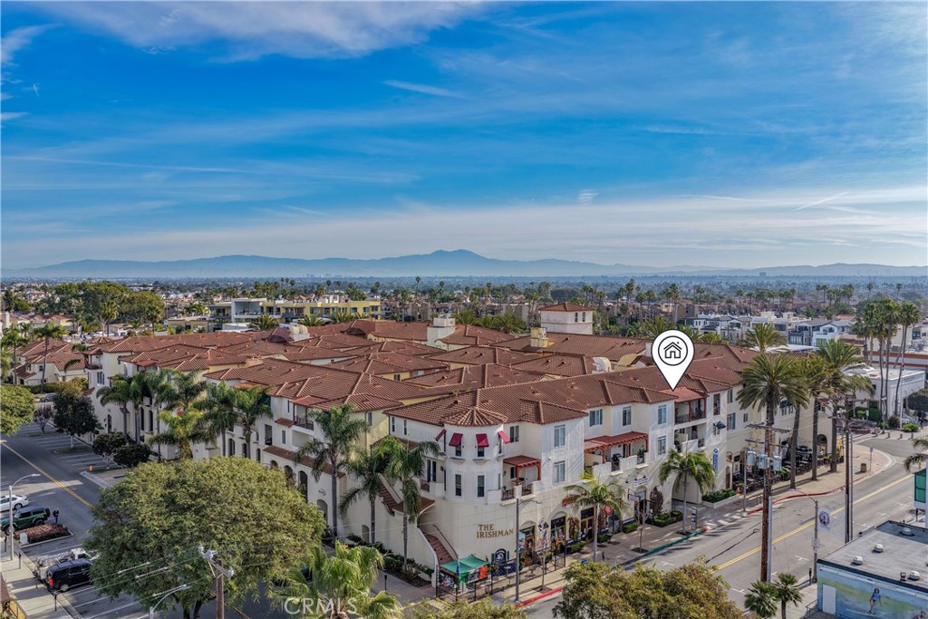 308 5th Street Huntington Beach, CA 92648 - Photo 9 of 41 an aerial view of a city