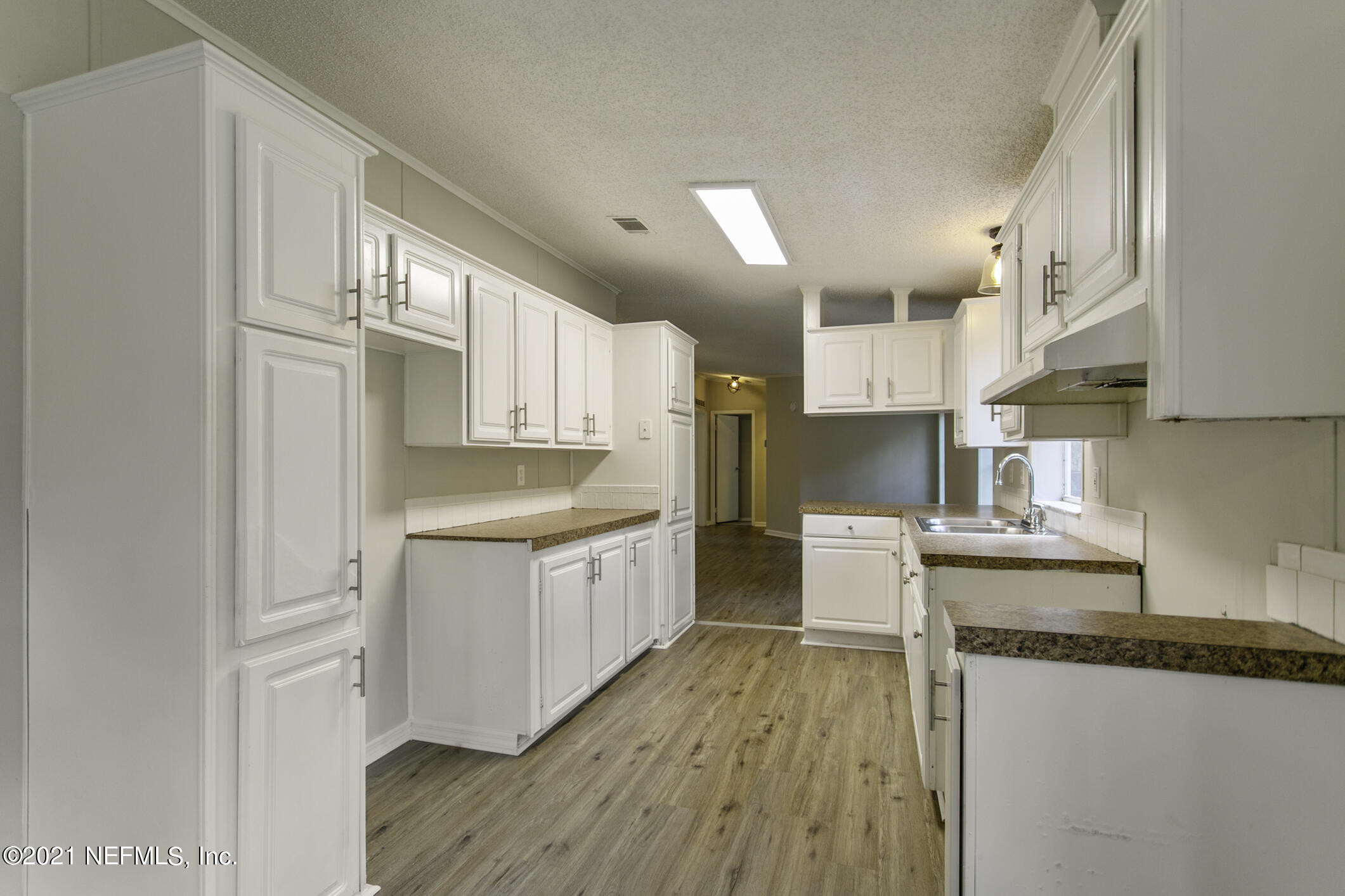 7420 Bob O Link Road Jacksonville, FL 32219 - Photo 17 of 34 Dining Area
