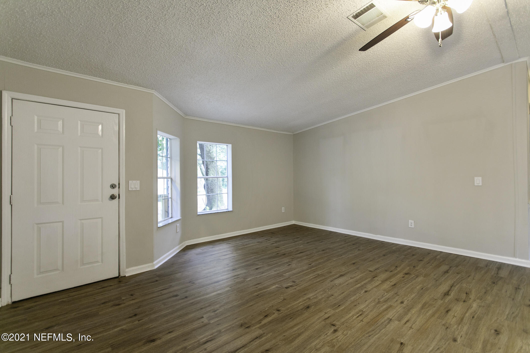 7420 Bob O Link Road Jacksonville, FL 32219 - Photo 9 of 34 Living Area