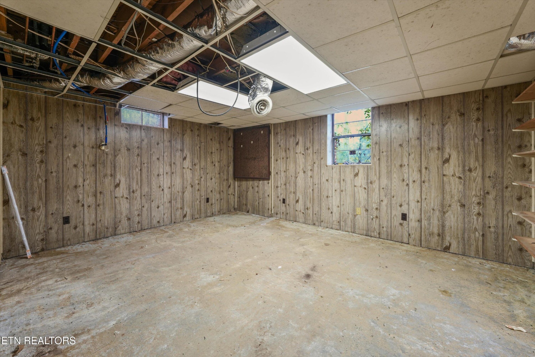 960 Talbott-Kansas Road Talbott, TN 37877 - Photo 26 of 43 a view of an empty room