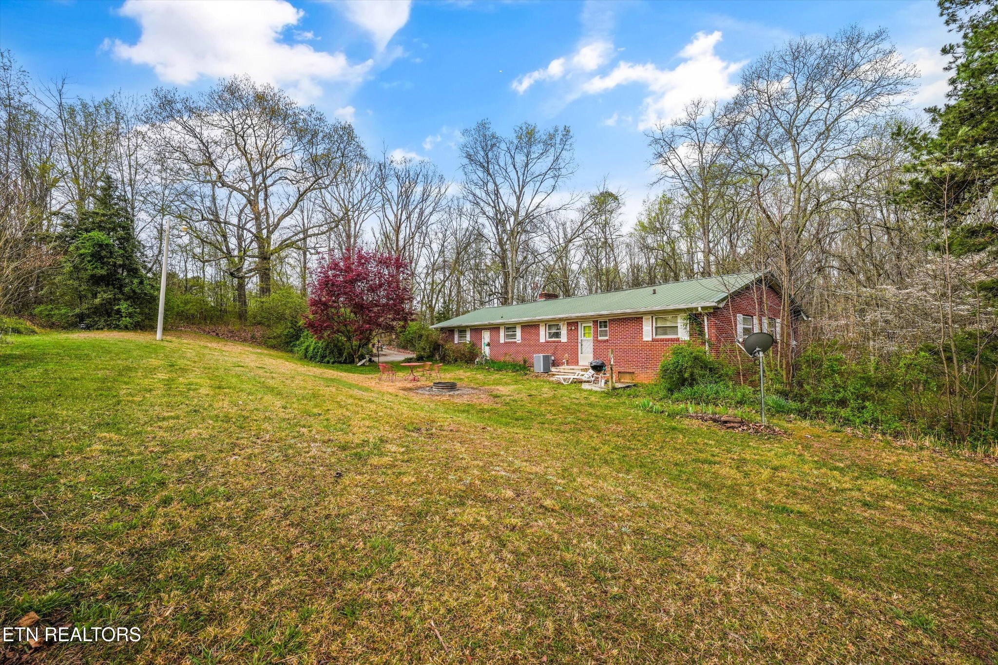 960 Talbott-Kansas Road Talbott, TN 37877 - Photo 35 of 43 a view of a house with a yard