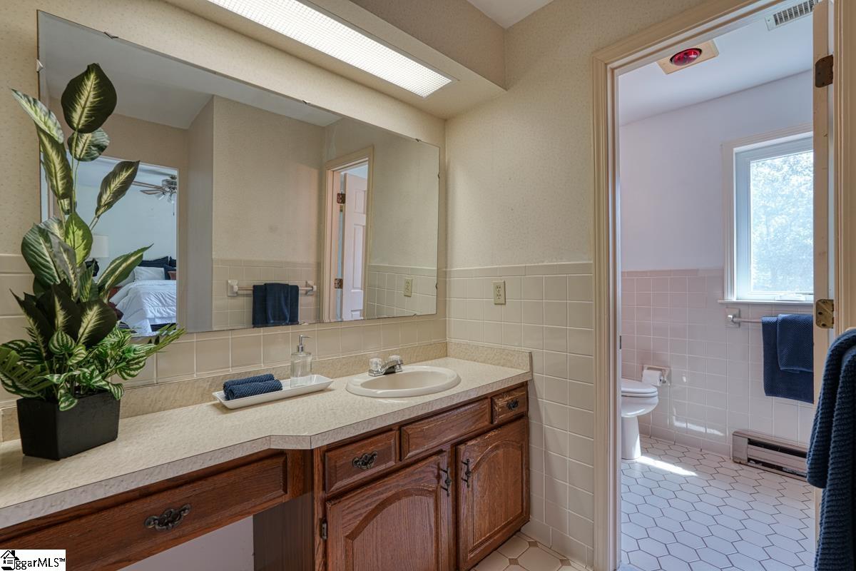 425 State Rd S-42-7023 Campobello, SC 29322 - Photo 17 of 32 Gallery Image 17