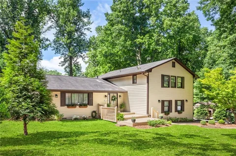 $490,000 | 2262 Stag Run, Suwanee, GA 30024