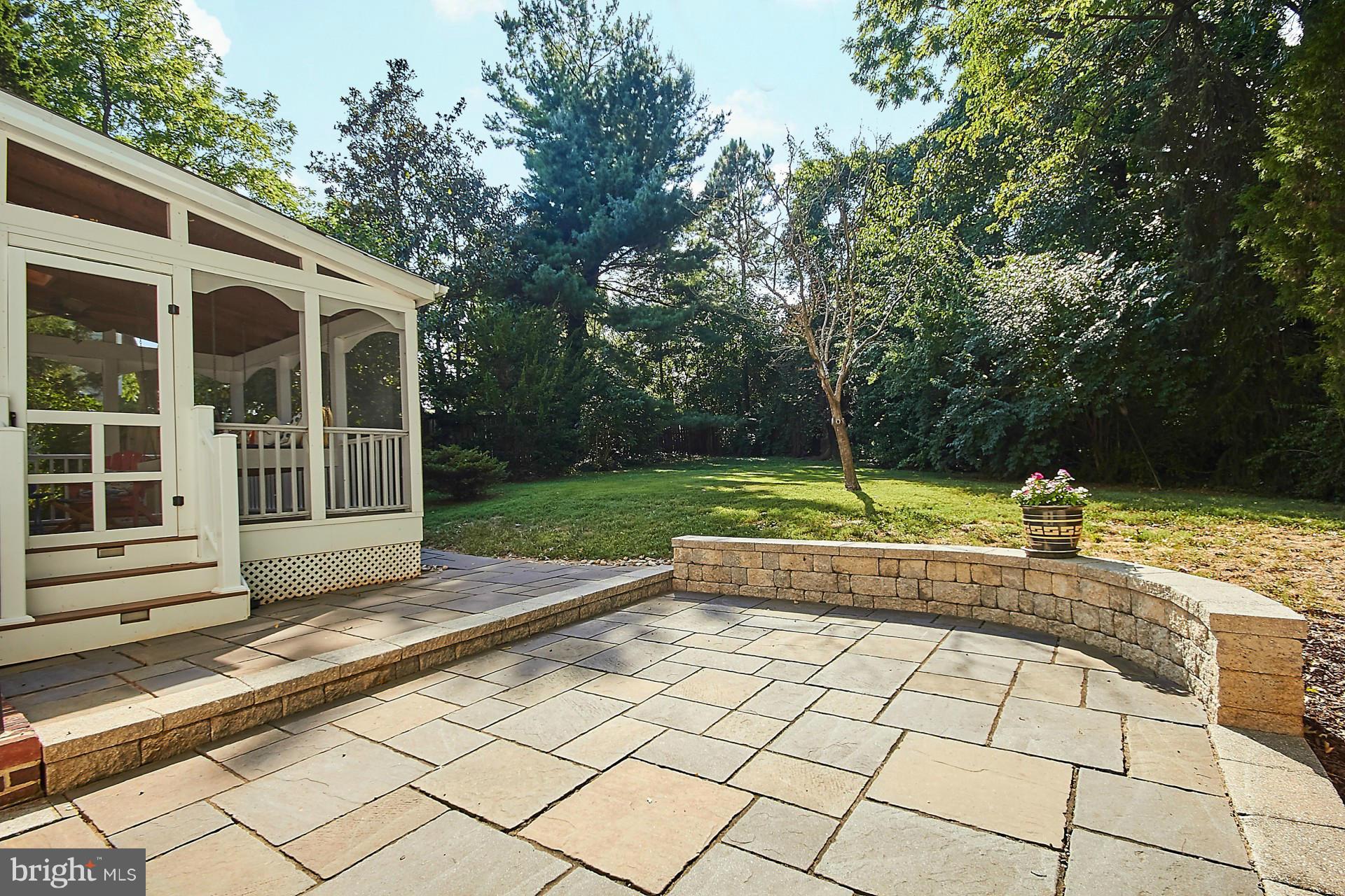 2816 Cameron Road Falls Church, VA 22042 - Photo 24 of 27 Exterior (Rear)