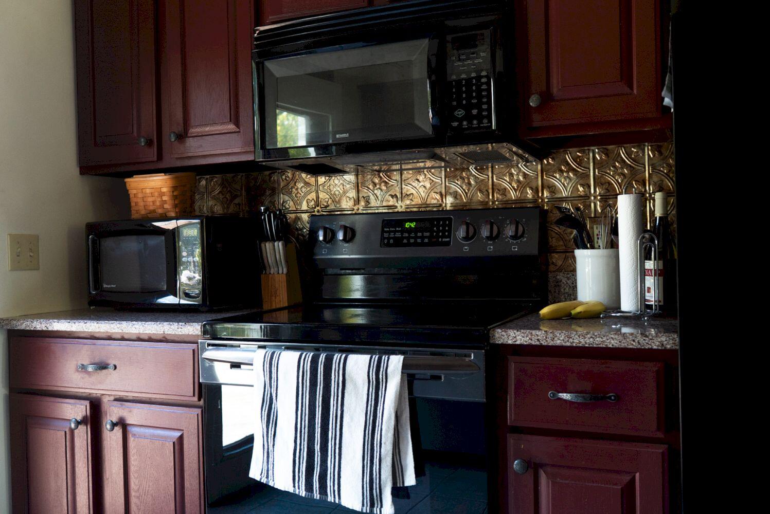 1922 Roxbury Road Roxbury, ME 04275 - Photo 6 of 41 DSC01281_result