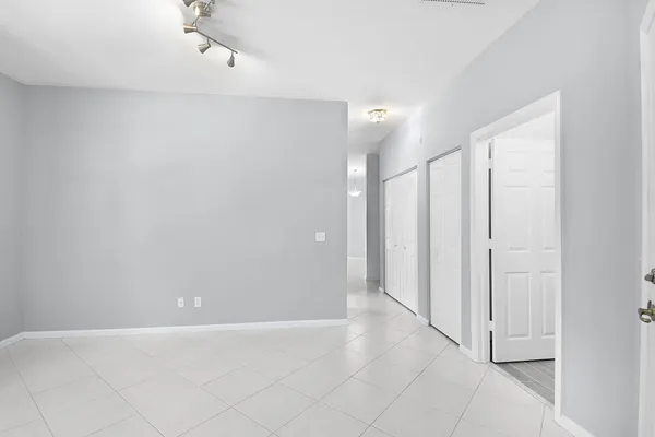 $2,900 | 6785 Southeast Warwick Lane, Stuart, FL 34997