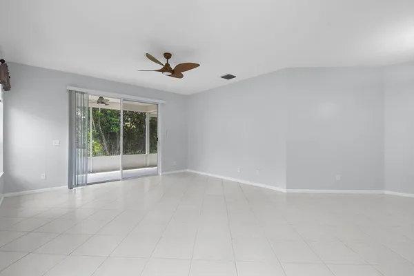 $2,900 | 6785 Southeast Warwick Lane, Stuart, FL 34997