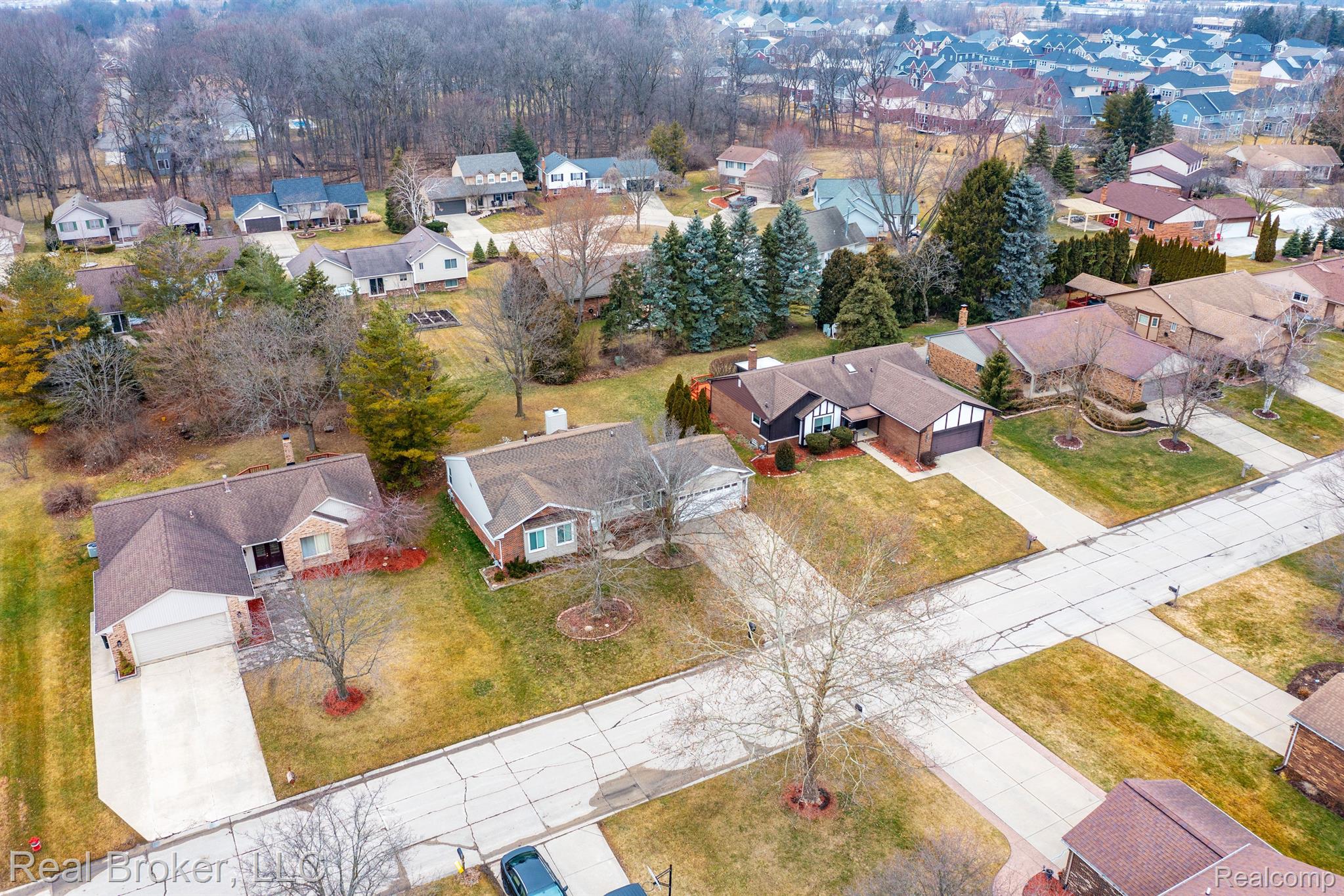 2262 Flanders Drive Rochester, MI 48307 - Photo 38 of 38 Gallery Image 38