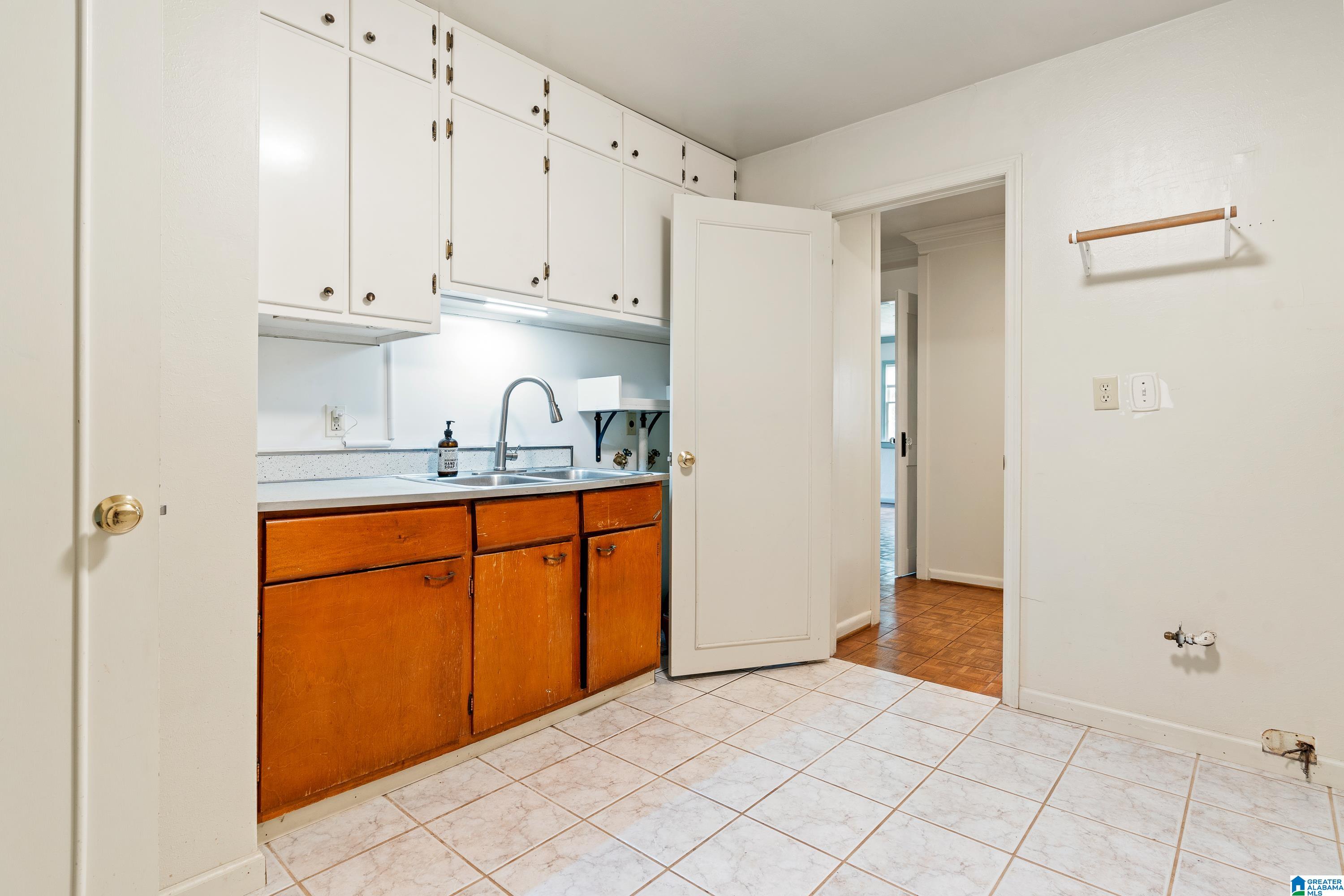 2221 Chapel Hill Road Birmingham, AL 35216 - Photo 19 of 35