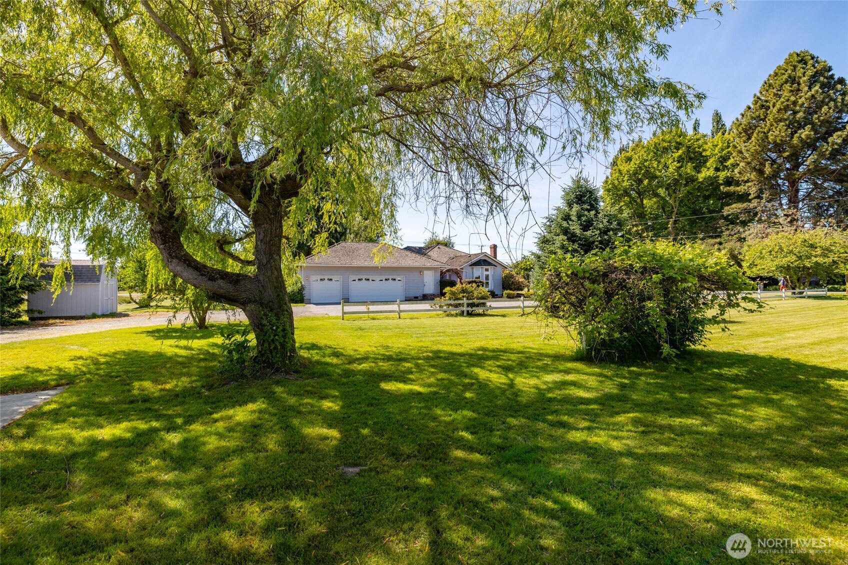 17032 Dunbar Road Mount Vernon, WA 98273 - Photo 4 of 40
